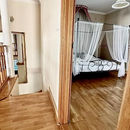 Villa 5 Hálószobás Wellness Vip House - Privát Medence *
