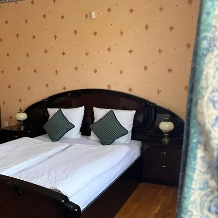 Willa 5 Haloszobas Wellness Vip House - Privat Medence *