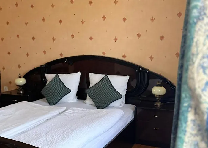 别墅 5 Haloszobas Wellness Vip House - Privat Medence *