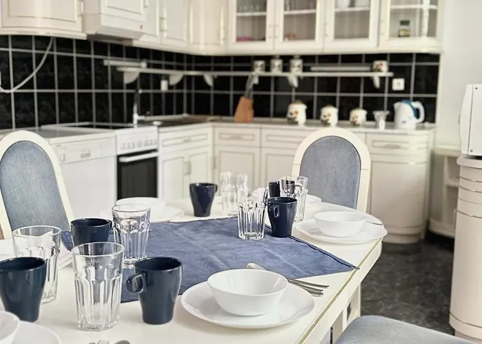 别墅 5 Haloszobas Wellness Vip House - Privat Medence 希欧福克