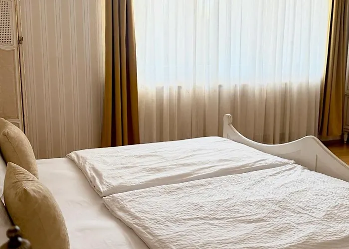 5 Haloszobas Wellness Vip House - Privat Medence Siófok